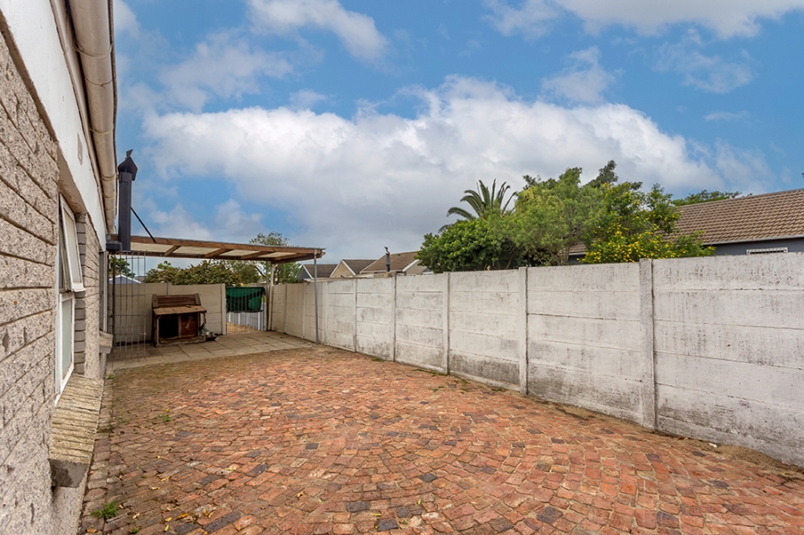 3 Bedroom Property for Sale in Bonnie Brae Western Cape